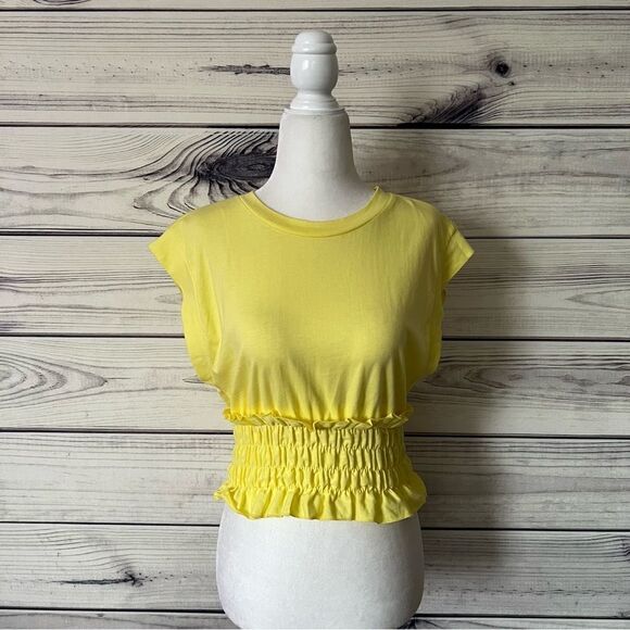 Zara Yellow Smocked Waist Short Sleeve Crop Top - Picture 2 of 7